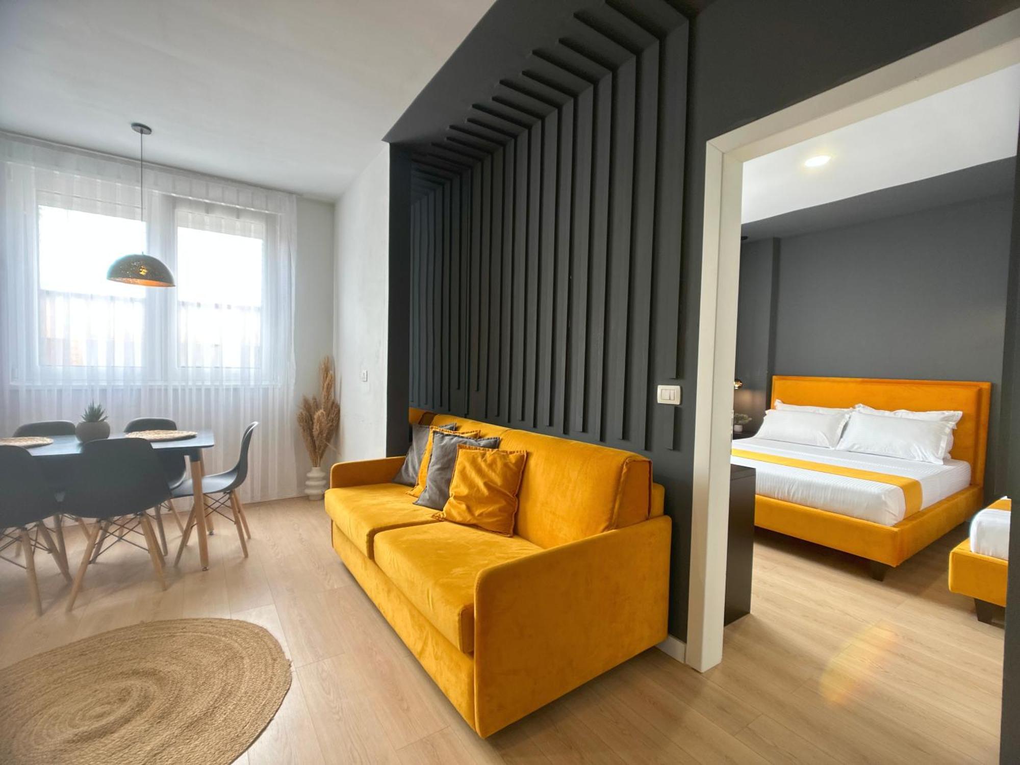 Marina'S Unique Apartment